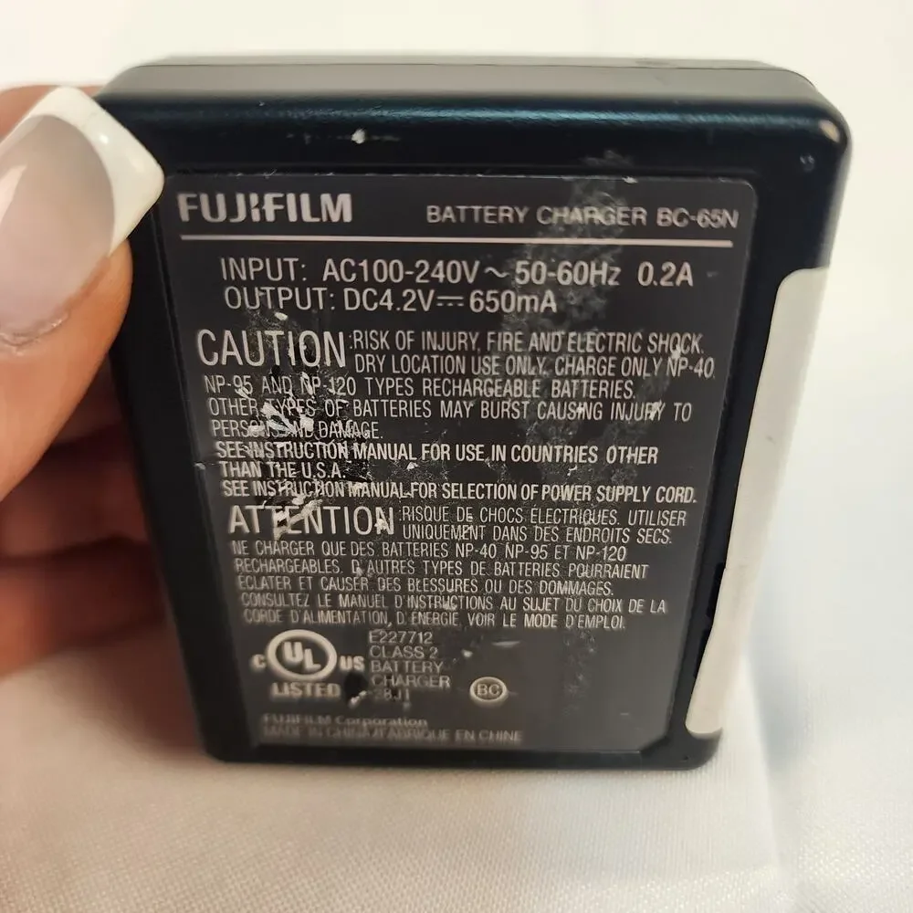 Fujifilm BC-65N Battery Charger for NP-65 Batteries FinePix Cameras